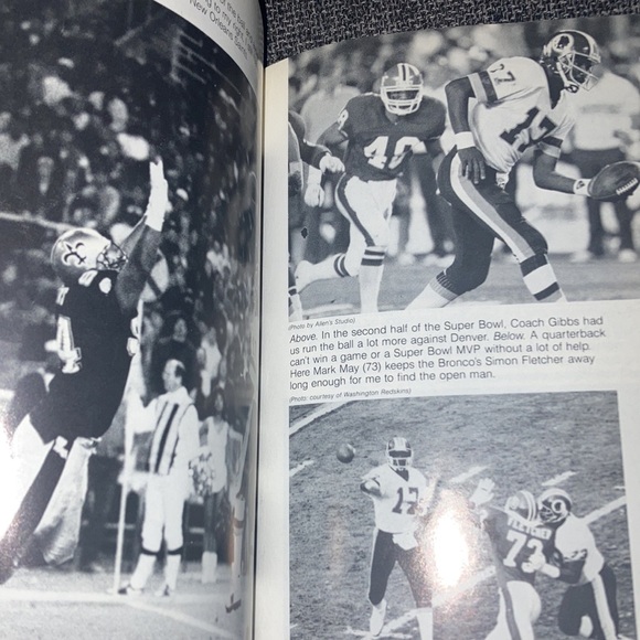 ππ Quarterblack: Shattering the NFL Myth | Hardback Book | Doug Williams βπΎπ - Picture 10 of 11